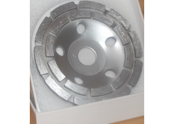 TARCZA DIAMENTOWA GARNKOWA DO SZLIFOWANIA GRANITU BETONU 125MM